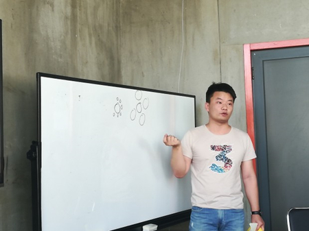 捷迅閣讀書分享會(huì)|腹有詩書氣自華——記捷迅閣第二期讀書分享活動(dòng)