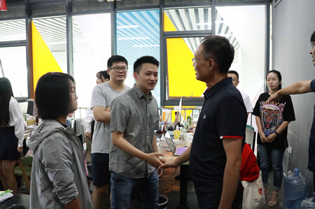 直下江河，不舍晝夜  ——高陽(yáng)捷迅總裁室擴(kuò)大會(huì)議在武漢分中心召開